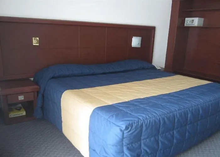 Hotel Ambassador